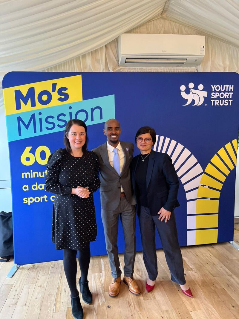 Stephanie Peacock MP meeting with Sir Mo Farah alongside Shadow Secretary of State for Culture, Media and Sport Thangam Debbonaire MP