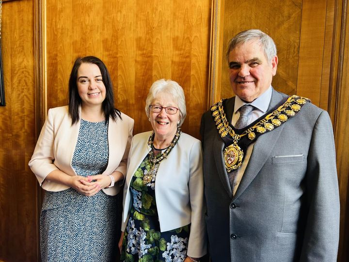 Stephanie Peacock with the new Mayor and Mayoress of Barnsley