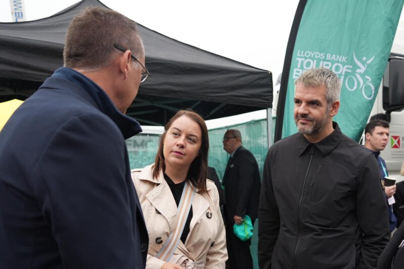 Stephanie Peacock MP and Mayor of South Yorkshire Oliver Coppard at the Tour of Britain in Barnsley 